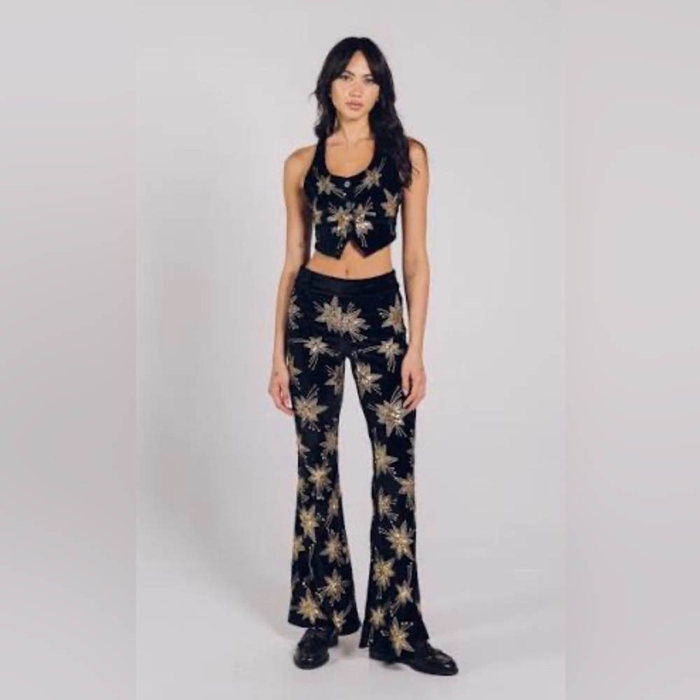 Free People Lenni- “Chromatic” Black Velvet Star Gold Sequined Pants. Size M.